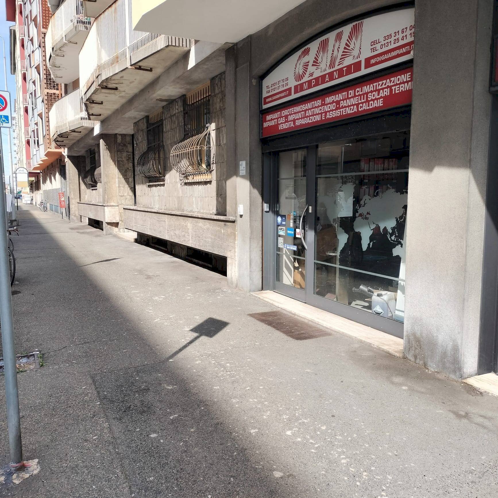 Foto 1 - Commercial Premises via marengo, Alessandria - photo 1