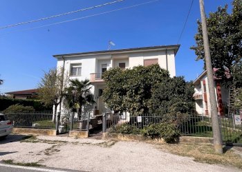 Foto 1 - Casa semi indipendente Suzzara - foto 1