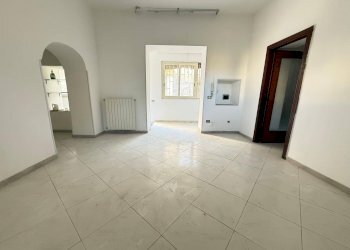 Foto 4 - Bilocale Via dei Giardini
 
33/18, Caserta - foto 4