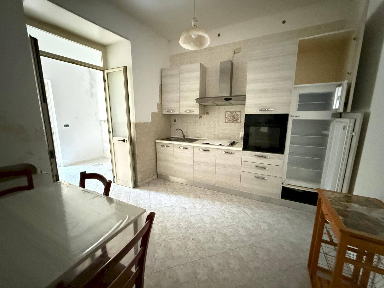 Foto 1 - Trilocale Via Giardini Reali
 
33/18, Caserta - foto 1