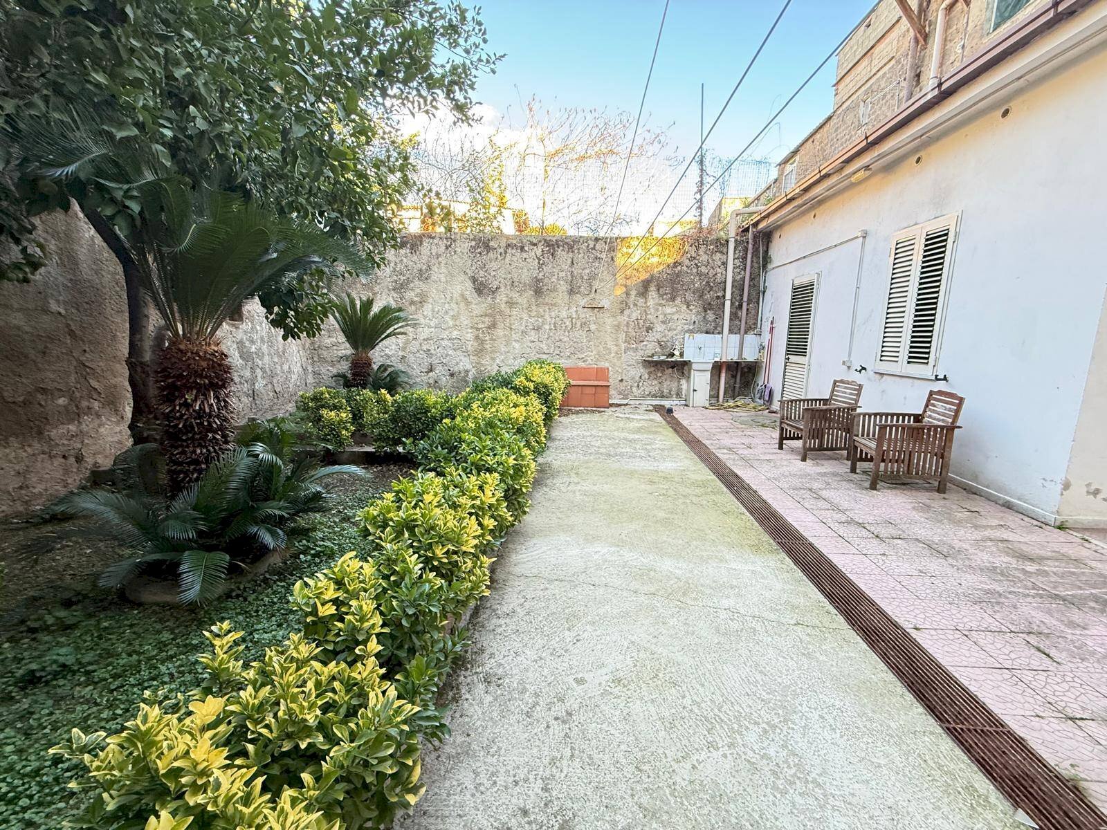 Foto 2 - Three-room apartment via dei giardini
 
33/18, Caserta - photo 2