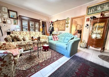 Foto 2 - Four-room apartment Via Pasquale Tenga
 
74, Caserta - photo 2