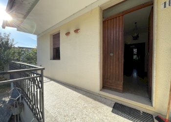 entrata - Casa indipendente Via Prati 16, Alanno - foto 7