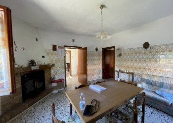 cucina - Casa indipendente Via Prati 16, Alanno - foto 14