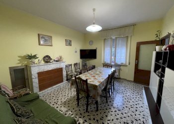 sala da pranzo - Casa indipendente via penne 2, Manoppello - foto 2