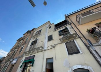 facciata - Casa indipendente Via Francesco Filomusi Guelfi 51, Tocco da Casauria - foto 2