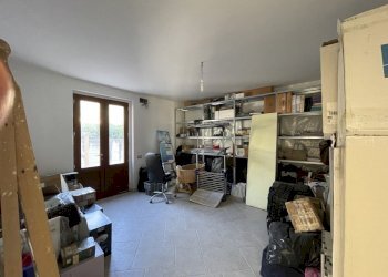 cantina - Villa Via Colle Grande 2, Alanno - photo 25