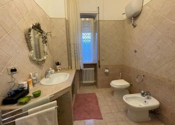 bagno - Apartment Via Della Rinascita  6, Scafa - photo 21