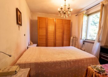 camera da letto - Casa indipendente Via Tavernola 44, Alanno - foto 9