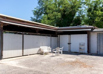 garage - Casa indipendente Via Tavernola 44, Alanno - foto 15