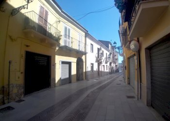 dettagli - Casa indipendente Corso Giuseppe Mazzini 123, Torre De' Passeri - foto 2