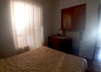 camera da letto - Casa indipendente Corso Giuseppe Mazzini 123, Torre De' Passeri - foto 15