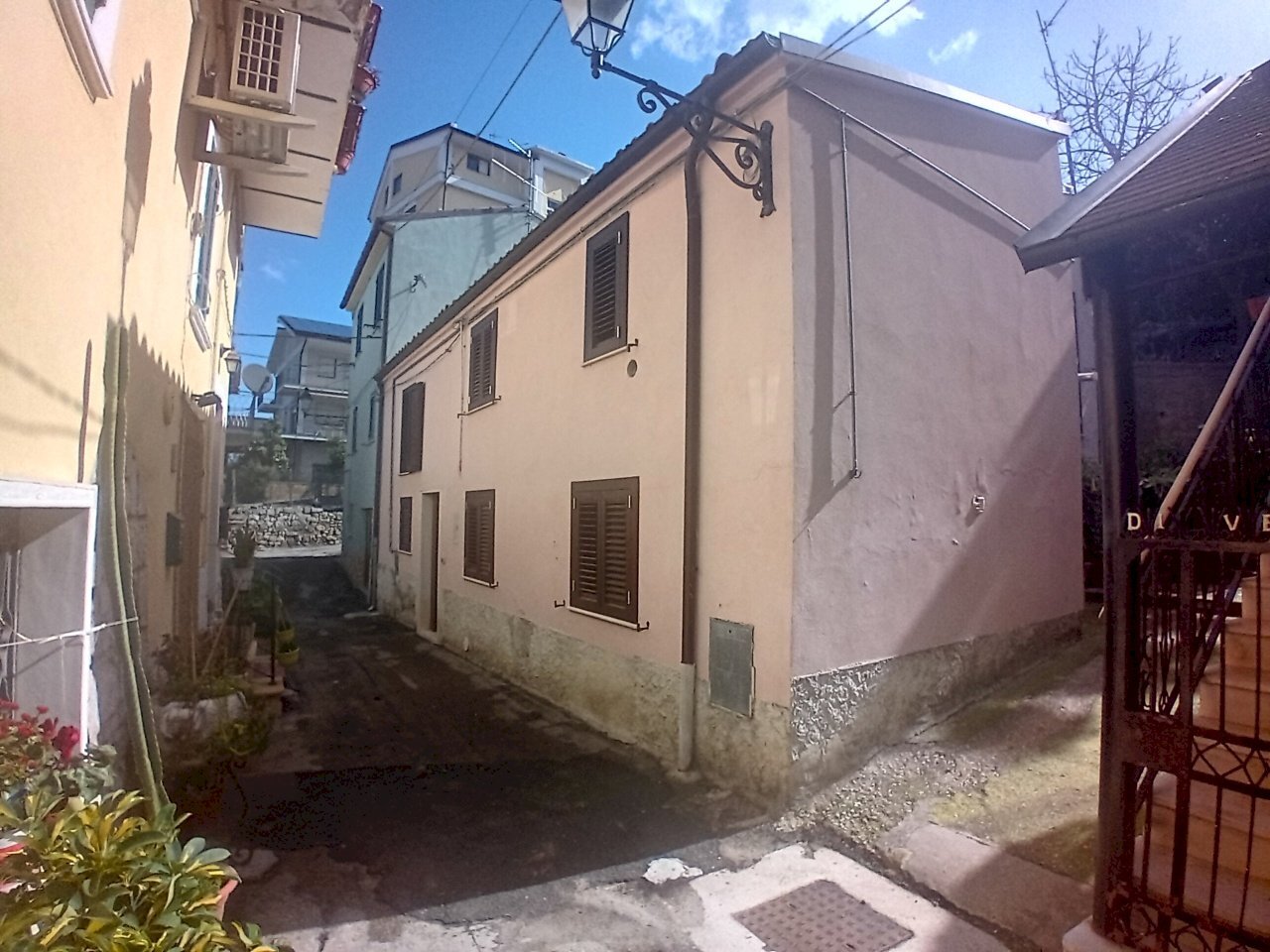 facciata - Casa indipendente Vico I Rione Fara 5, Manoppello - foto 1