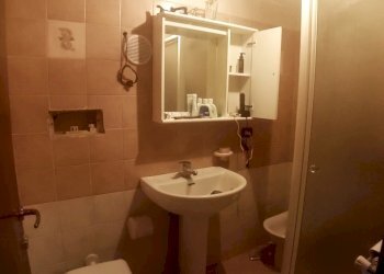 bagno - Casa indipendente Vico I Rione Fara 5, Manoppello - foto 5
