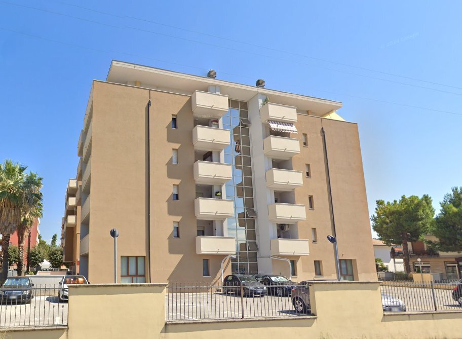 facciata - Garage - Parking Via Francesco Paolo Michetti, Manoppello - photo 2