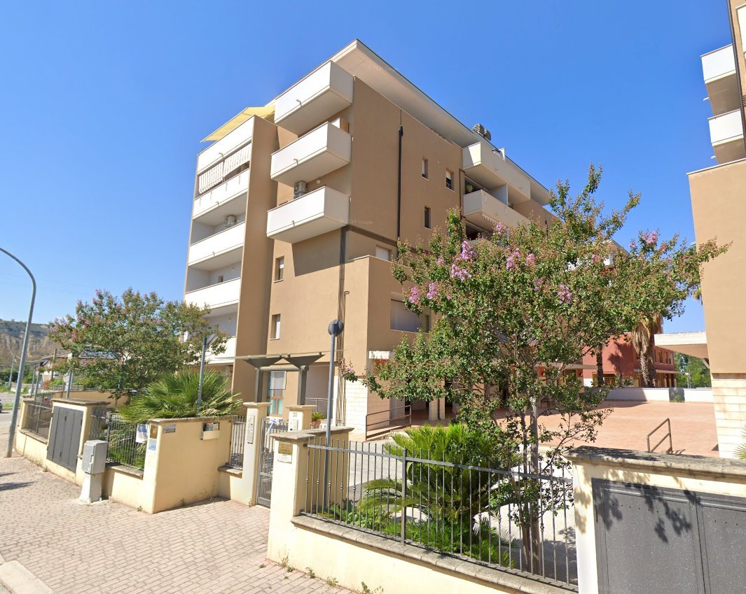 facciata - Garage - Parking Via Francesco Paolo Michetti, Manoppello - photo 3