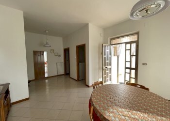 sala - Casa indipendente Via Fonte Pianuccia 3, Rosciano - foto 11