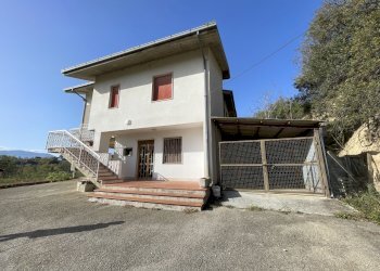 facciata - Casa indipendente Via Fonte Pianuccia 3, Rosciano - foto 29