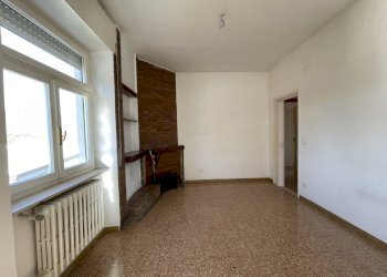 sala da pranzo - Apartment Via Pacchiarotti 4, Scafa - photo 5