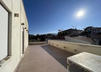 terrazza - Apartment Via Pacchiarotti 4, Scafa - photo 8