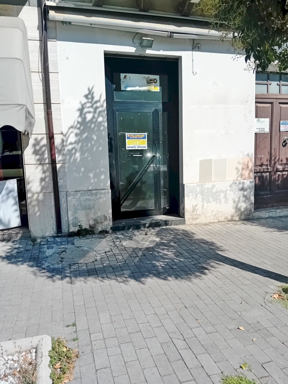 20250903_104708.jpg - Locale Commerciale Piazza Giuseppe Mazzini 3434, Orsogna - foto 1