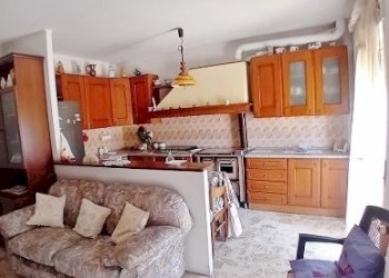 20250723_100915.jpg - Casa indipendente Via M. Parlatore 40, Orsogna - foto 6