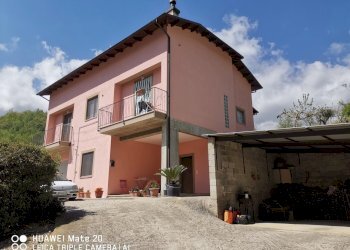 IMG_20250422_113539.jpg - Casa indipendente Contrada Santa Maria 12, Farindola - foto 3