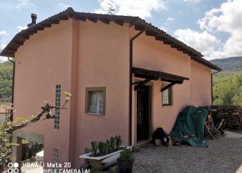 IMG_20250422_114848.jpg - Casa indipendente Contrada Santa Maria 12, Farindola - foto 4