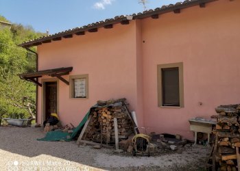 IMG_20250422_114821.jpg - Casa indipendente Contrada Santa Maria 12, Farindola - foto 5