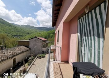 IMG_20250422_114229.jpg - Casa indipendente Contrada Santa Maria 12, Farindola - foto 17