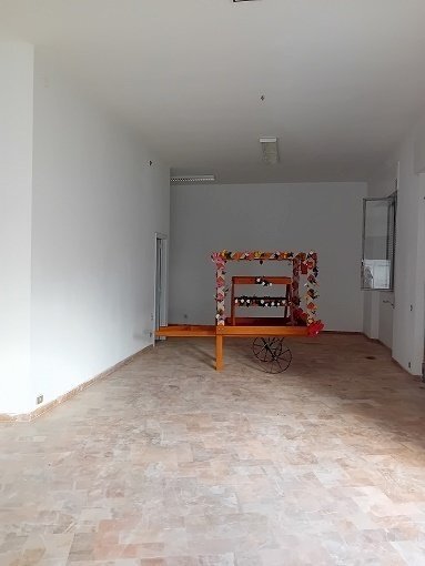 20250423_190103.jpg - Locale Commerciale Via Roma, Orsogna - foto 3