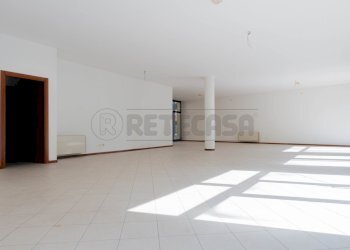 IMG_7668.jpg - Locale Commerciale Via Acque 6, Bolzano Vicentino - foto 4