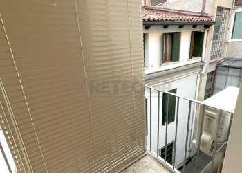 IMG_7758.jpg - Monolocale Contra' Do Rode 14, Vicenza - foto 25