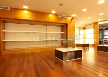 IMG_4058.JPG - Locale Commerciale Camisano Vicentino - foto 1