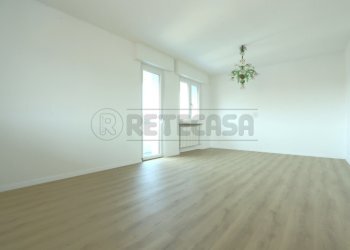 IMG_3866.JPG - Attico Via Cimone 9, Vicenza - foto 5