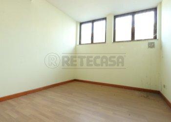 IMG_4094.JPG - Locale Commerciale Viale Giuseppe Verdi 32, Vicenza - foto 8