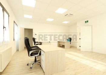 IMG_3902.JPG - Ufficio Strada dei Molini 165, Vicenza - foto 2