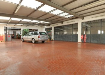 IMG_3819.JPG - Laboratorio Via Fratelli Albanese 20, Vicenza - foto 7