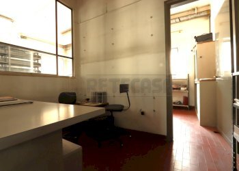 IMG_3830.JPG - Laboratorio Via Fratelli Albanese 20, Vicenza - foto 17