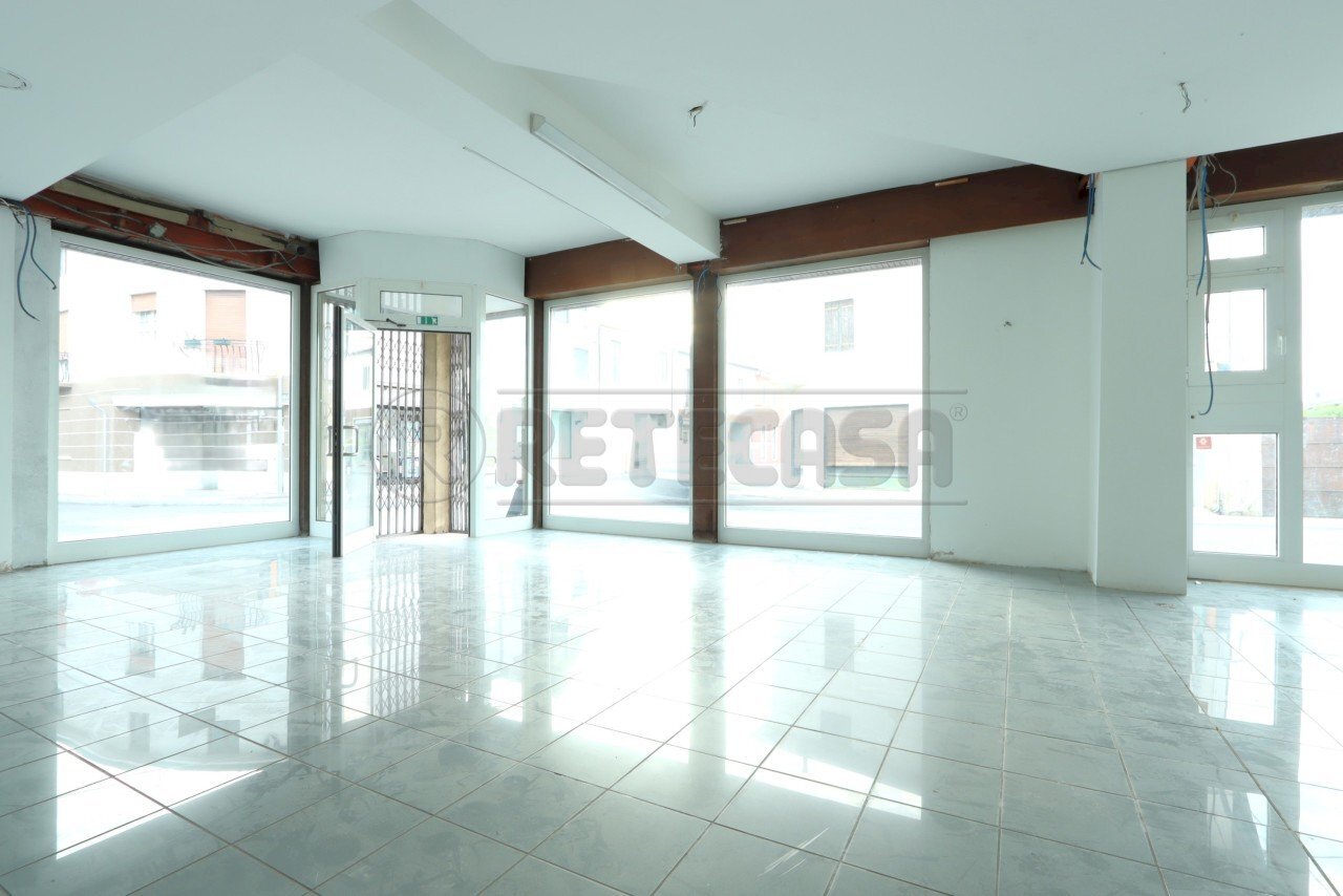 IMG_3138.JPG - Commercial Premises Via Roma 90, Longare - photo 1