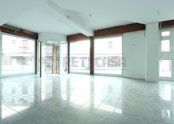 IMG_3138.JPG - Commercial Premises Via Roma 90, Longare - photo 1