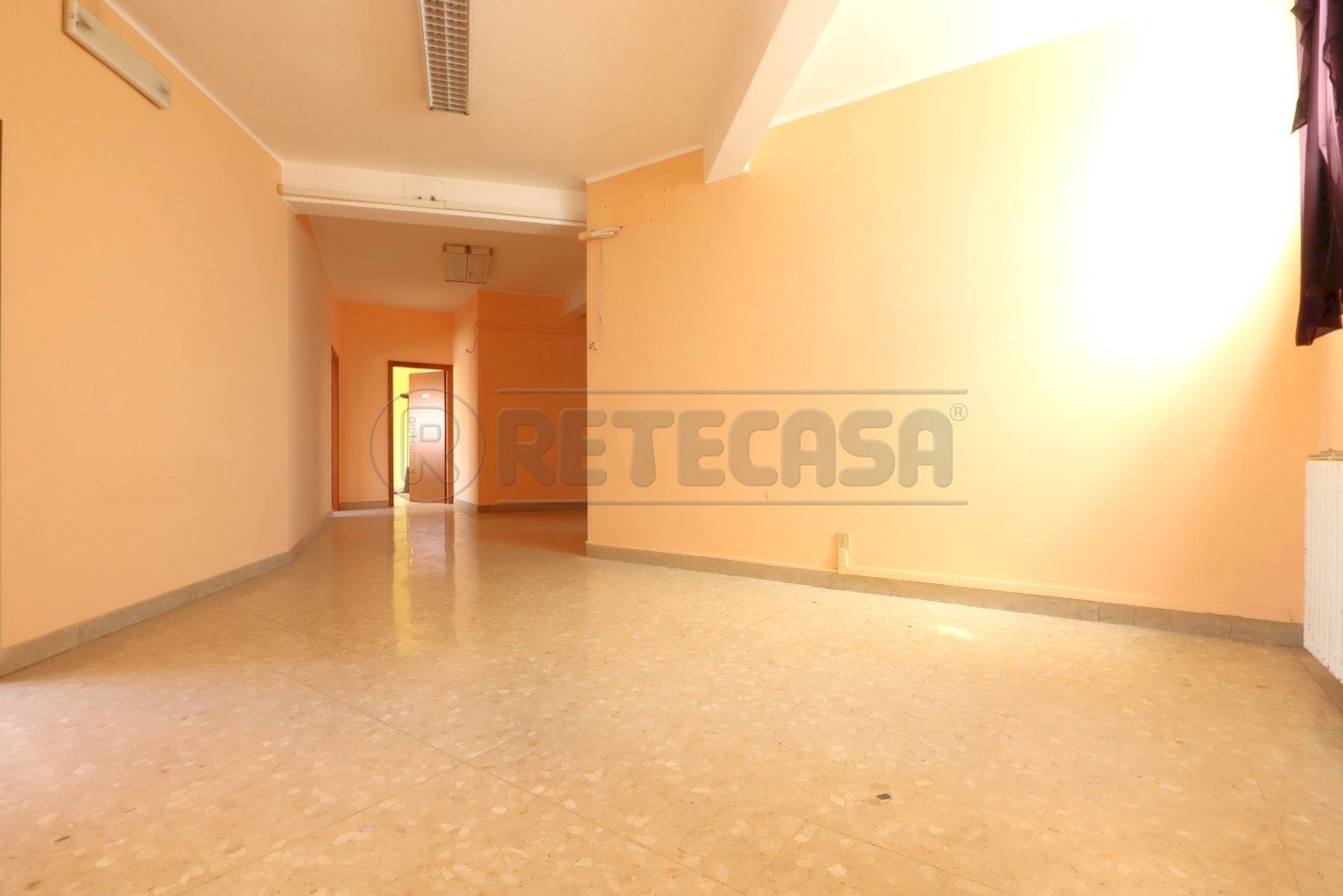 IMG_4172.JPG - Ufficio Corso Padova 84, Vicenza - foto 1