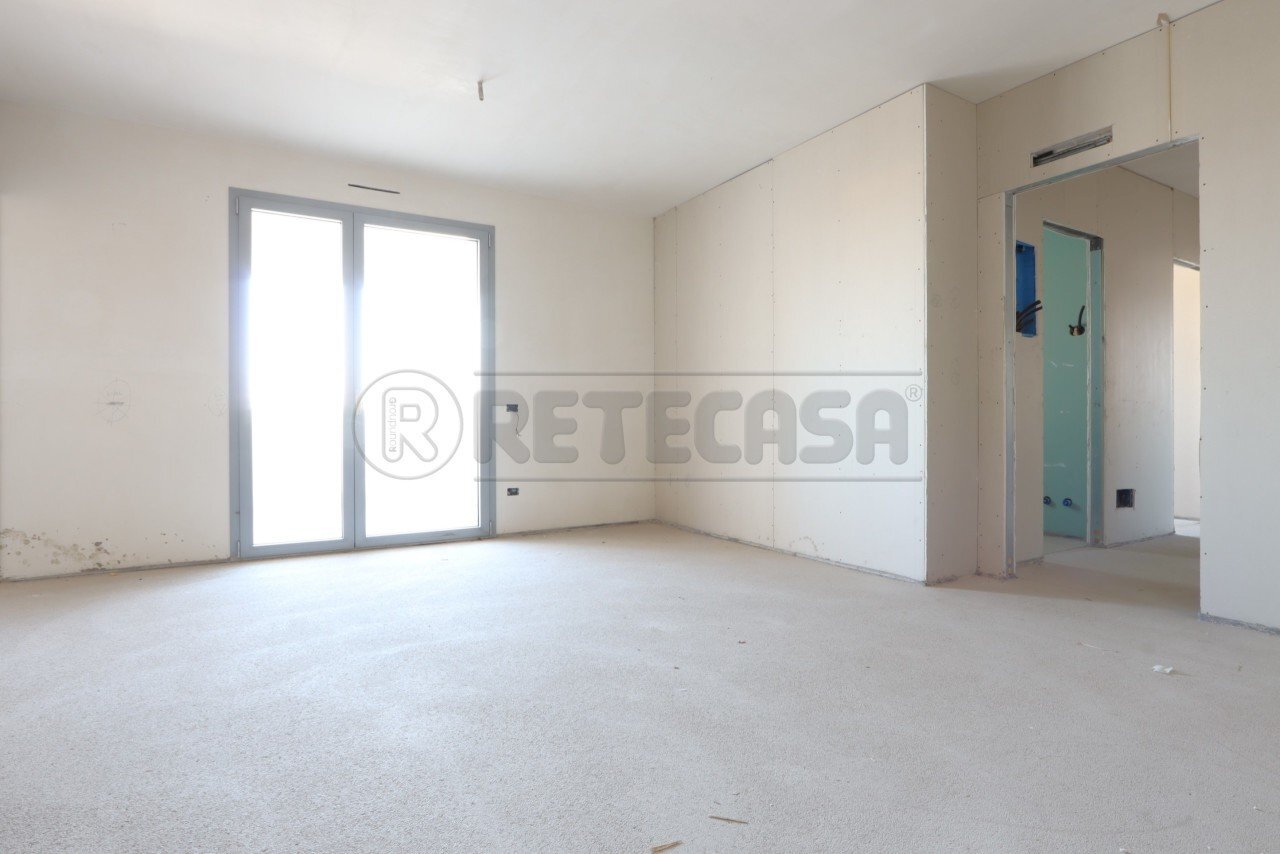 IMG_1717.JPG - Trilocale Viale Mercato Nuovo 56, Vicenza - foto 1