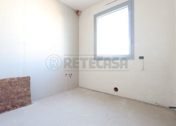 IMG_1720.JPG - Trilocale Viale Mercato Nuovo 56, Vicenza - foto 5