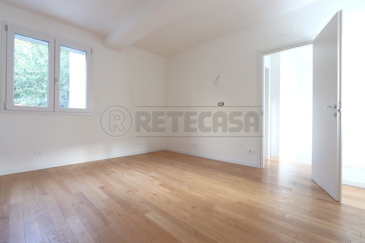 IMG_1290.JPG - Casa semi indipendente Via Legione Antonini 48, Vicenza - foto 1