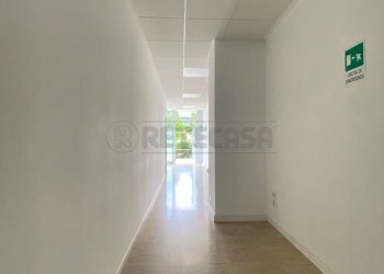 3.jpg - Commercial Premises Bassano del Grappa - photo 3