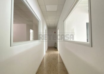 10.jpg - Commercial Premises Bassano del Grappa - photo 10