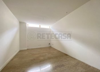 16.jpg - Commercial Premises Bassano del Grappa - photo 16