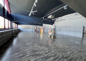 IMG_9408.jpeg - Locale Commerciale Fonte - foto 8