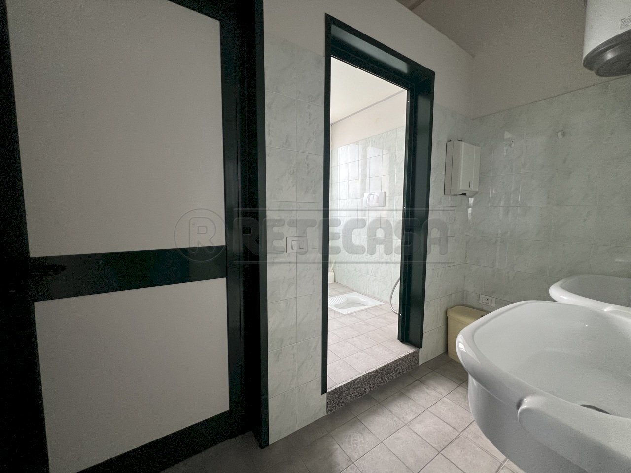 IMG_9490.jpeg - Locale Commerciale Cassola - foto 2